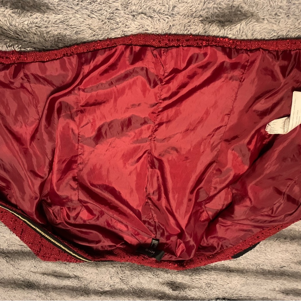 MNG Suits - Picture 7 of 7